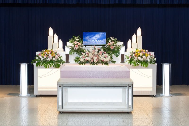 洋風のシリウス祭壇