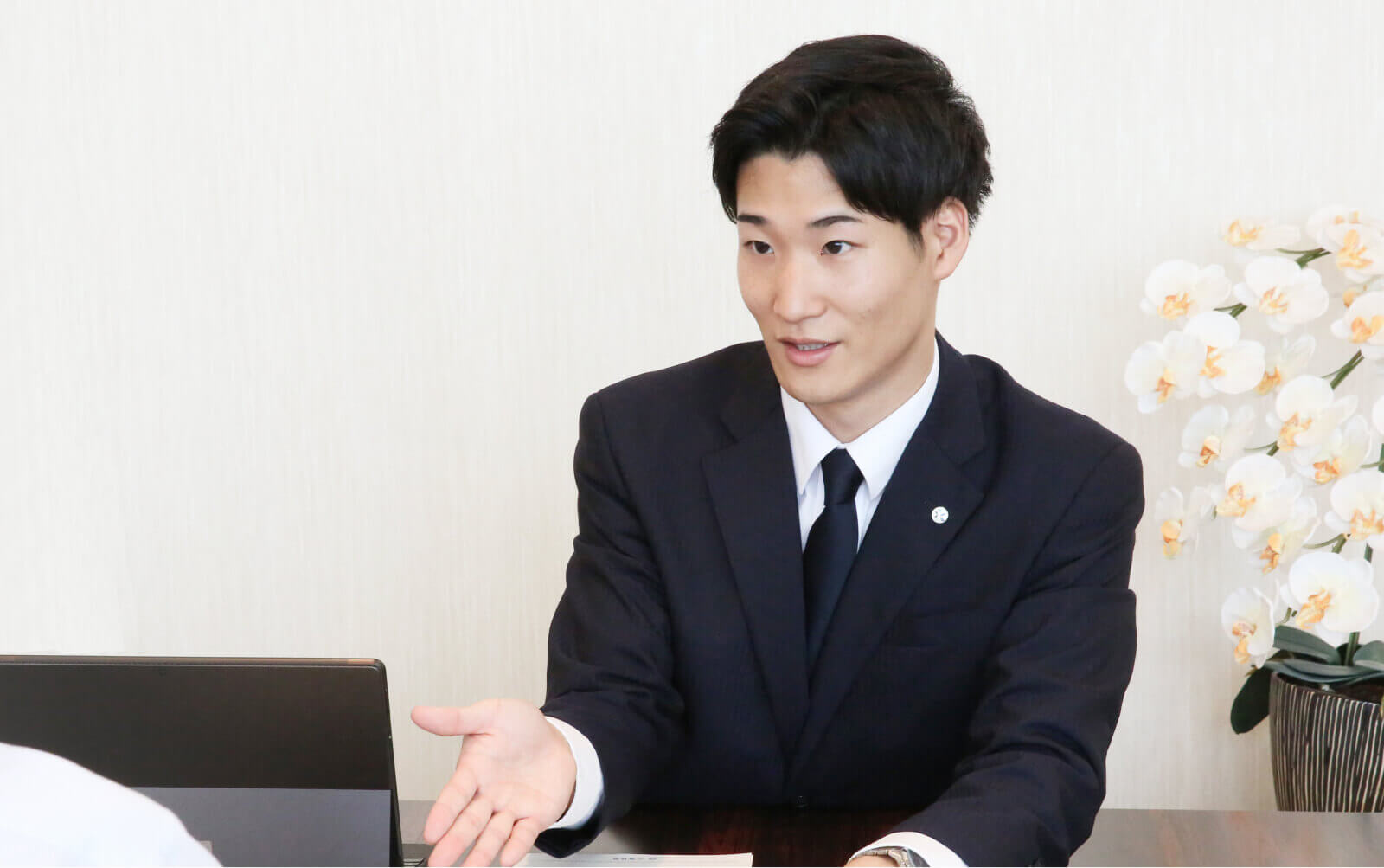 北海葬祭の葬祭スタッフの写真